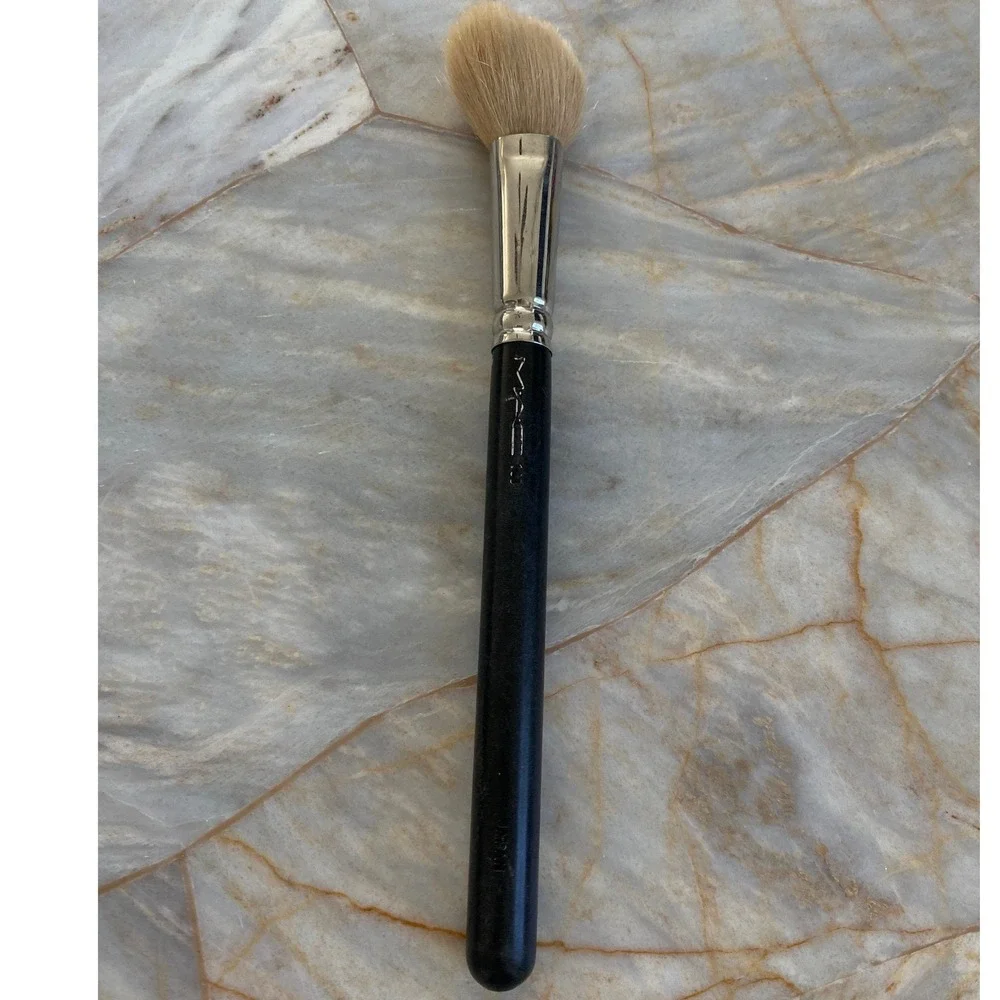 MAC 168 & 168SE Large Angled Contour Makeup Brush Set Black Silver Japan